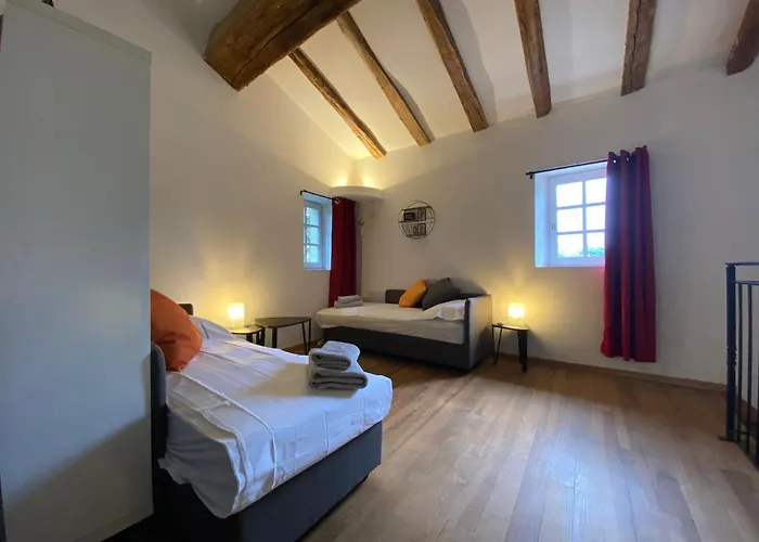 Apartment Orangerie De - Le Murier Cardet